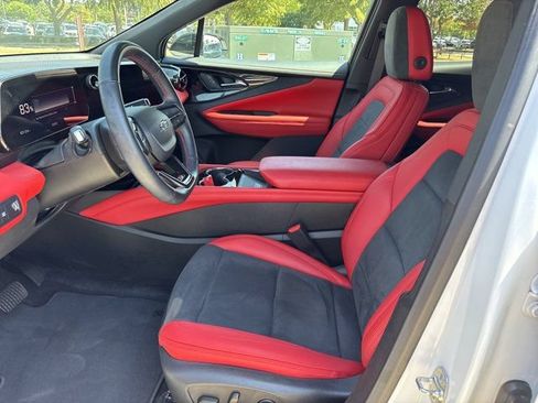 Used 2024 Chevrolet Blazer EV RS AWD/4WD image 16