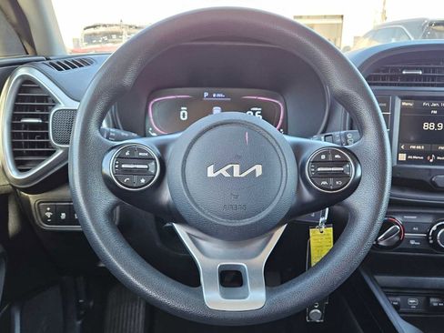 Certified 2024 Kia Soul LX w/ Option Group 015 image 19