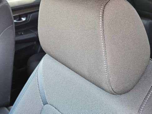 Used 2025 Honda CR-V LX image 14