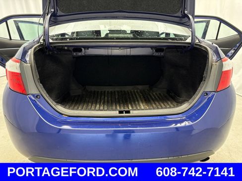 Used 2014 Toyota Corolla S FWD image 37