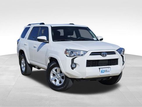 Used 2021 Toyota 4Runner SR5 image 1