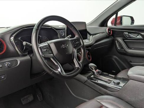 Used 2025 Chevrolet Blazer RS FWD image 24