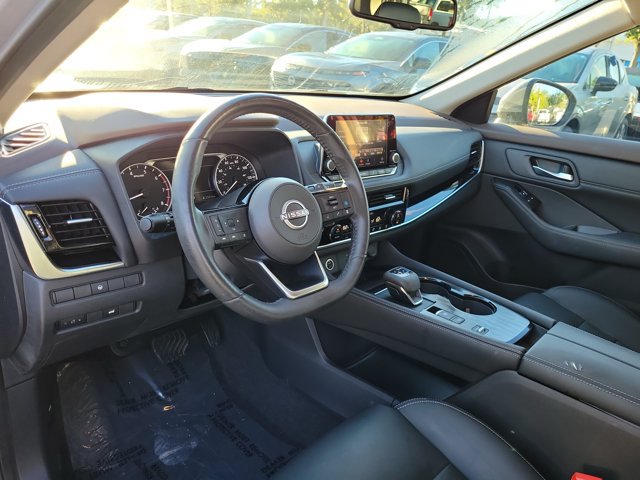 Used 2022 Nissan Rogue SL FWD image 18