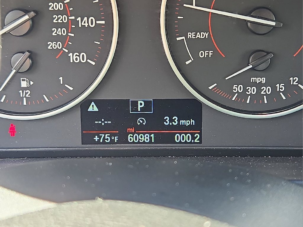 Used 2016 BMW 228i xDrive Coupe AWD/4WD image 18