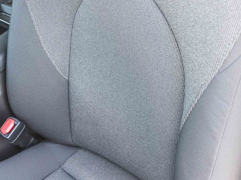 Used 2025 Toyota Grand Highlander FWD image 23