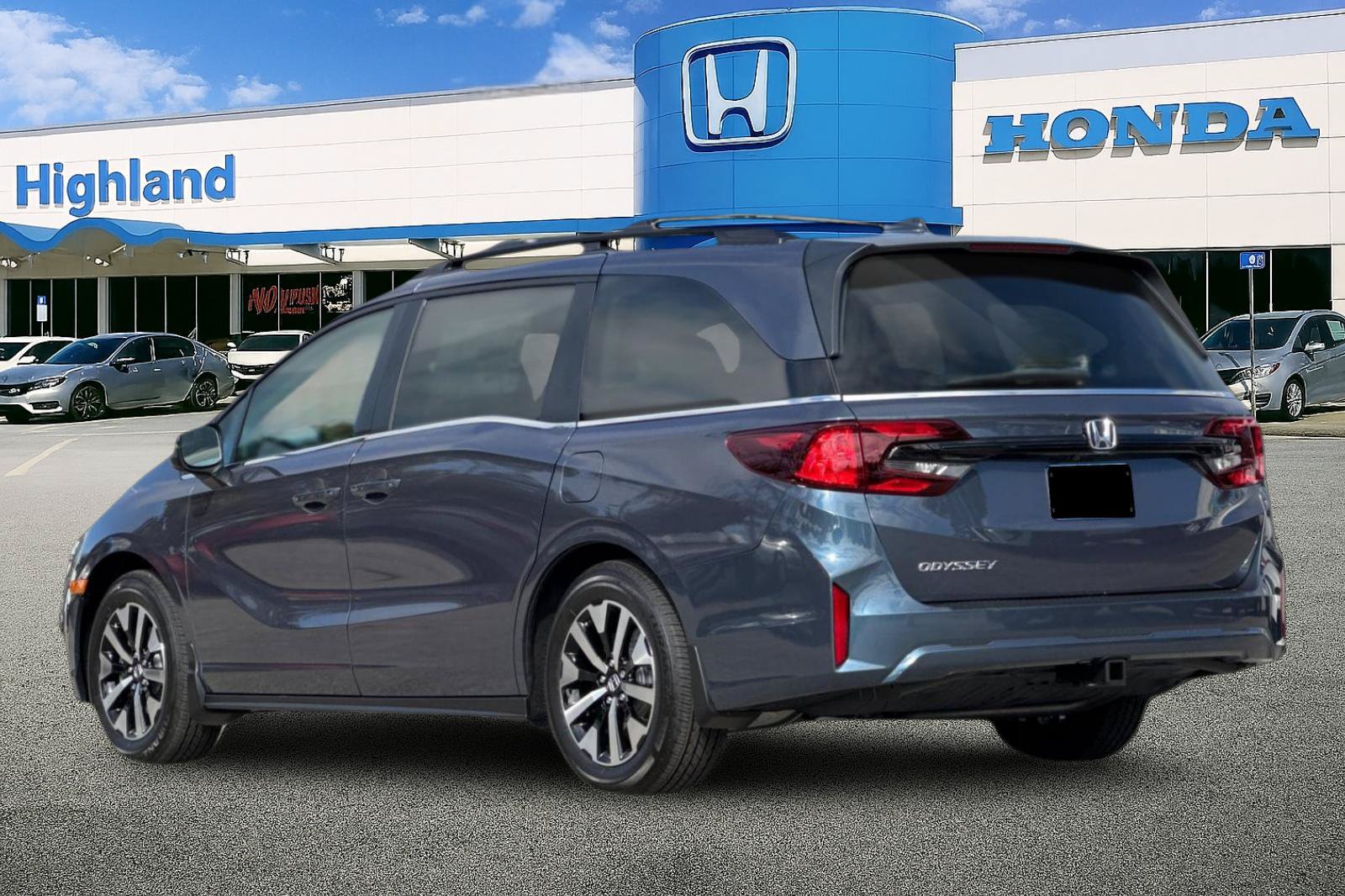 New 2027 Honda Odyssey EX-L image 3
