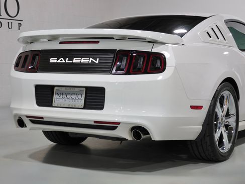 Used 2013 Ford Mustang GT RWD image 26