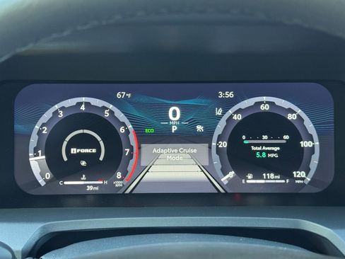 Used 2025 Toyota Tacoma TRD Sport image 18