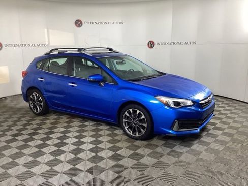 Certified 2022 Subaru Impreza 2.0i Limited image 3
