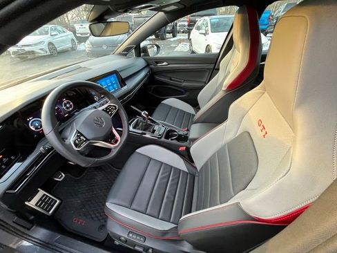 Certified 2024 Volkswagen GTI SE w/ SE Leather Seats Package image 28