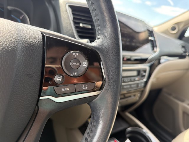 Used 2019 Honda Pilot Elite image 34