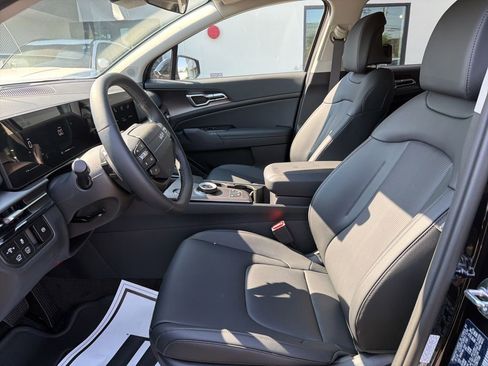 New 2026 Kia Sportage EX AWD/4WD image 15