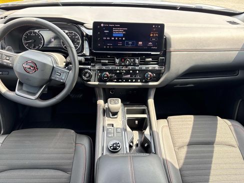 Used 2026 Nissan Pathfinder Rock Creek w/ Rock Creek Premium Package AWD/4WD image 16