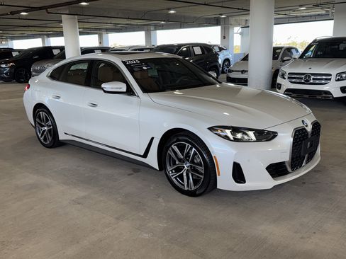 Certified 2025 BMW 430i xDrive w/ Premium Package image 2