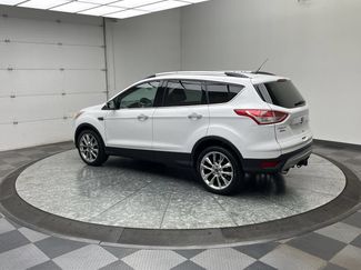 Used 2016 Ford Escape SE w/ SE Chrome Package FWD video 2