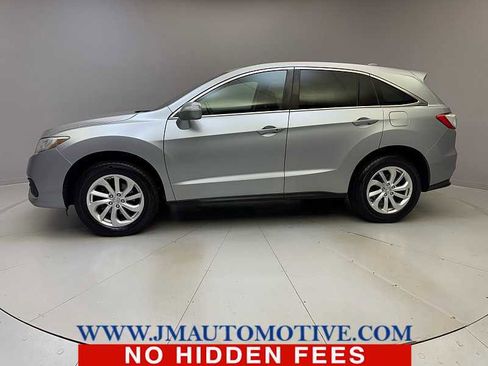 Used 2017 Acura RDX AWD image 2