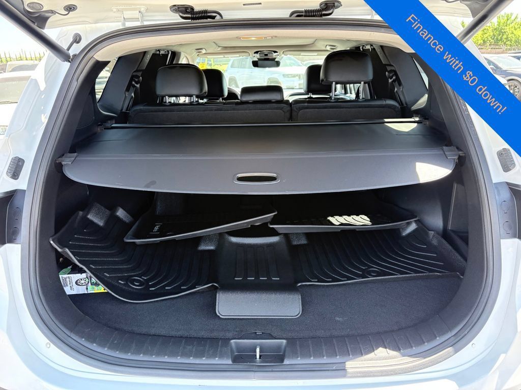 Used 2023 Hyundai Santa Fe SEL Premium AWD/4WD image 26
