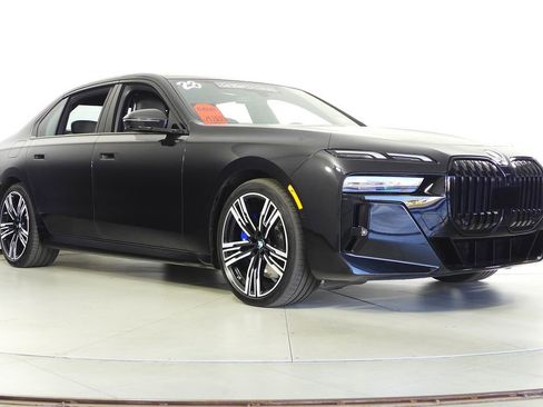 Certified 2023 BMW 760i xDrive 760i xDrive w/ Parking Assistance Package image 4