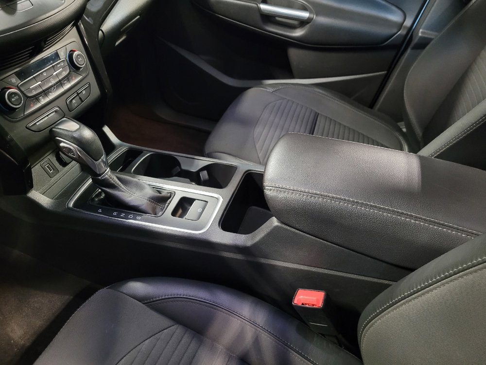Used 2019 Ford Escape SE FWD image 26