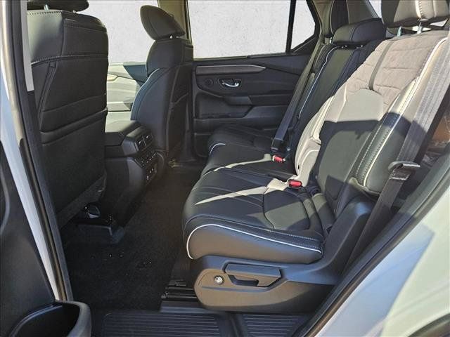 New 2026 Honda Pilot Elite image 12
