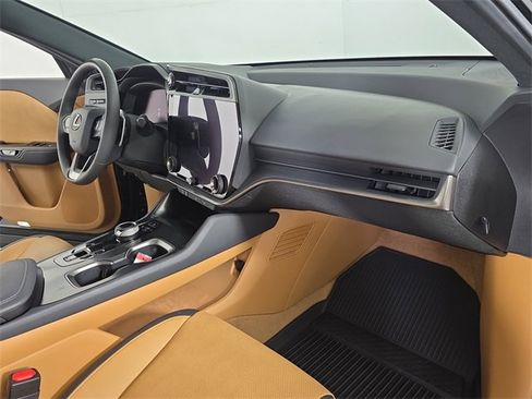 Certified 2023 Lexus RZ 450e Premium image 19