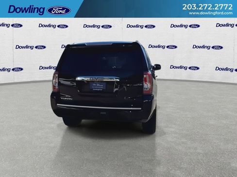Used 2020 GMC Yukon Denali w/ Denali Ultimate Package image 2