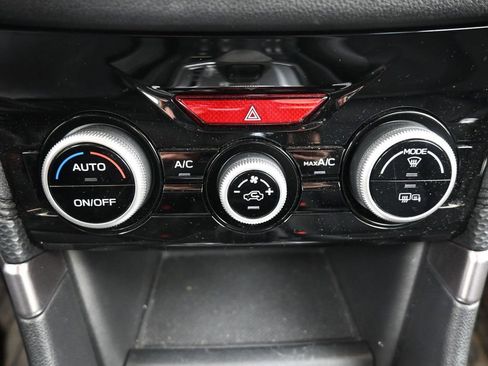 Certified 2023 Subaru Forester Premium image 35