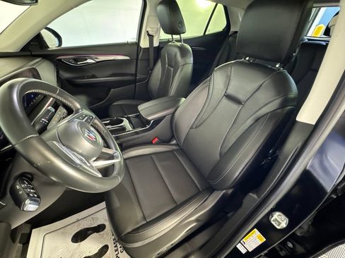 Certified 2025 Buick Envision Preferred AWD/4WD image 31