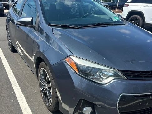 Used 2014 Toyota Corolla S FWD image 13
