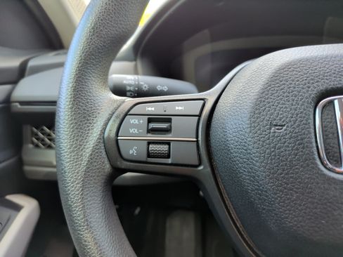 Used 2024 Honda Accord EX image 21