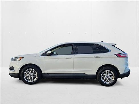 Used 2022 Ford Edge SEL image 8