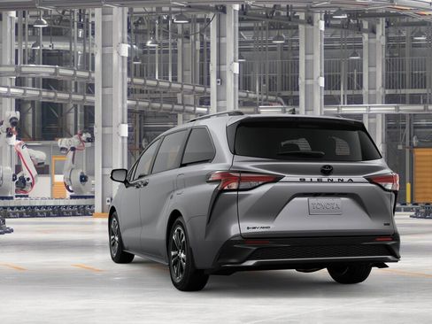 New 2026 Toyota Sienna XSE AWD/4WD image 7