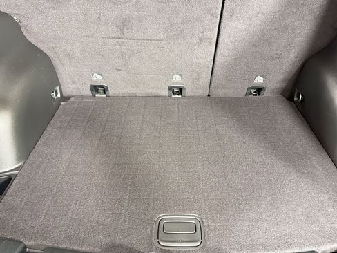 Used 2024 Jeep Compass Latitude image 22