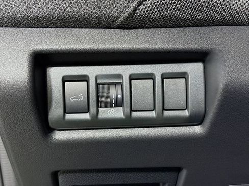 New 2026 Subaru Outback Limited AWD/4WD image 10