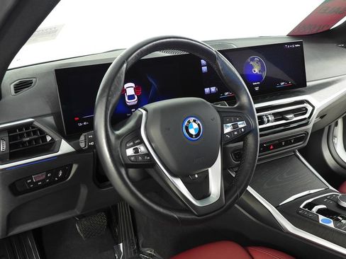 Used 2023 BMW i4 eDrive35 w/ Premium Package RWD image 31
