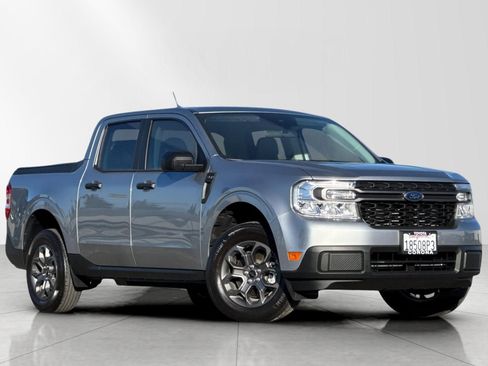 Used 2022 Ford Maverick XLT image 1