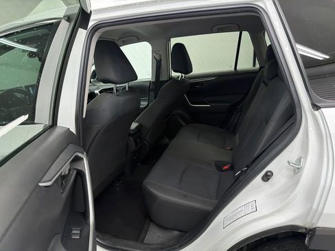Used 2023 Toyota RAV4 LE image 21