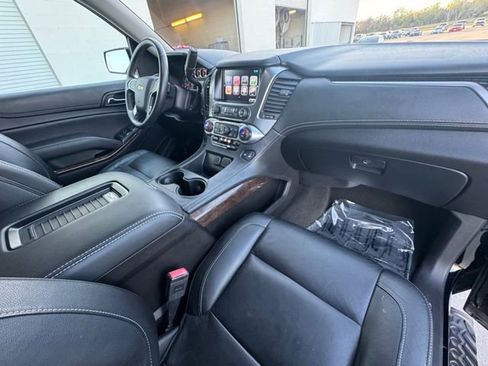 Used 2016 Chevrolet Tahoe LT w/ Luxury Package image 32