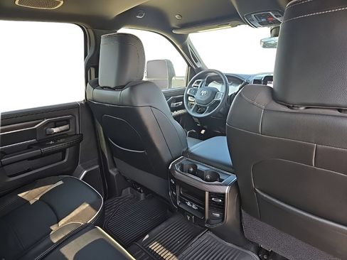 Used 2026 RAM 3500 Laramie AWD/4WD image 26