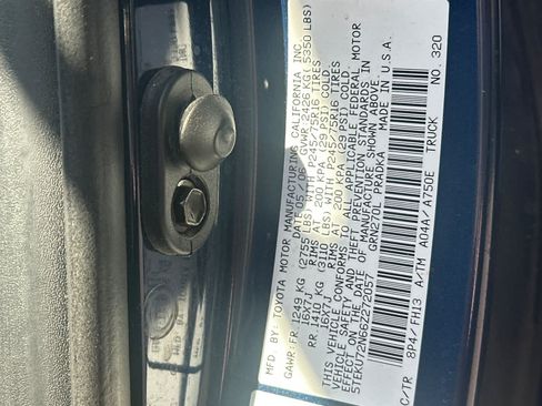 Used 2006 Toyota Tacoma PreRunner RWD image 25