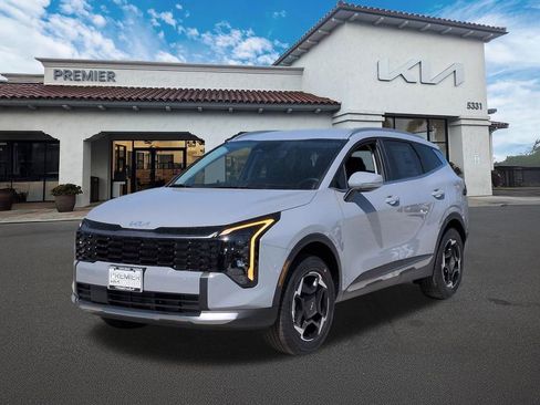 New 2026 Kia Sportage EX image 4