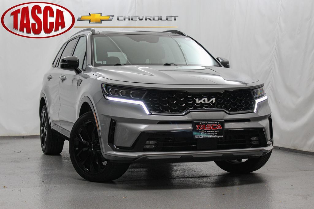 Used 2023 Kia Sorento SX AWD/4WD image 1