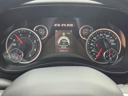 Used 2024 RAM 3500 Big Horn image 7