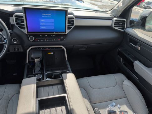 Used 2024 Toyota Tundra Limited image 15