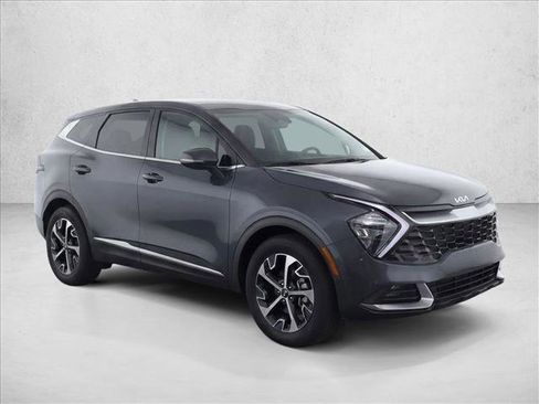 Used 2023 Kia Sportage EX FWD image 3