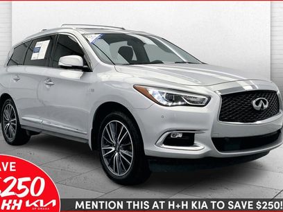 Used 2018 INFINITI QX60 Luxe w/ Deluxe Technology Package