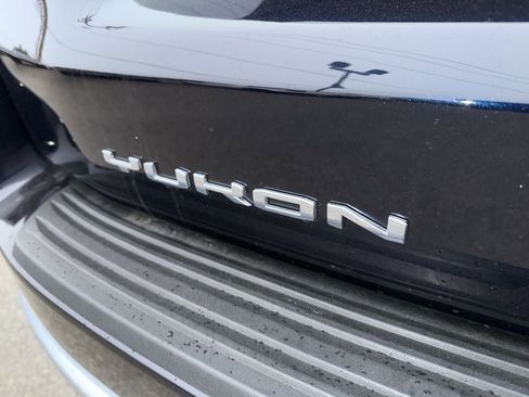 Used 2022 GMC Yukon XL Denali image 34