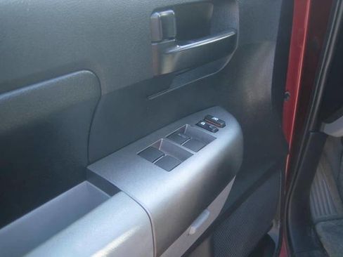 Used 2010 Toyota Tundra 4x4 Double Cab image 19