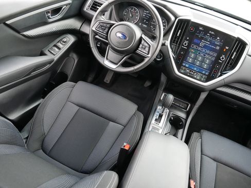 Used 2025 Subaru Ascent Premium AWD/4WD image 9
