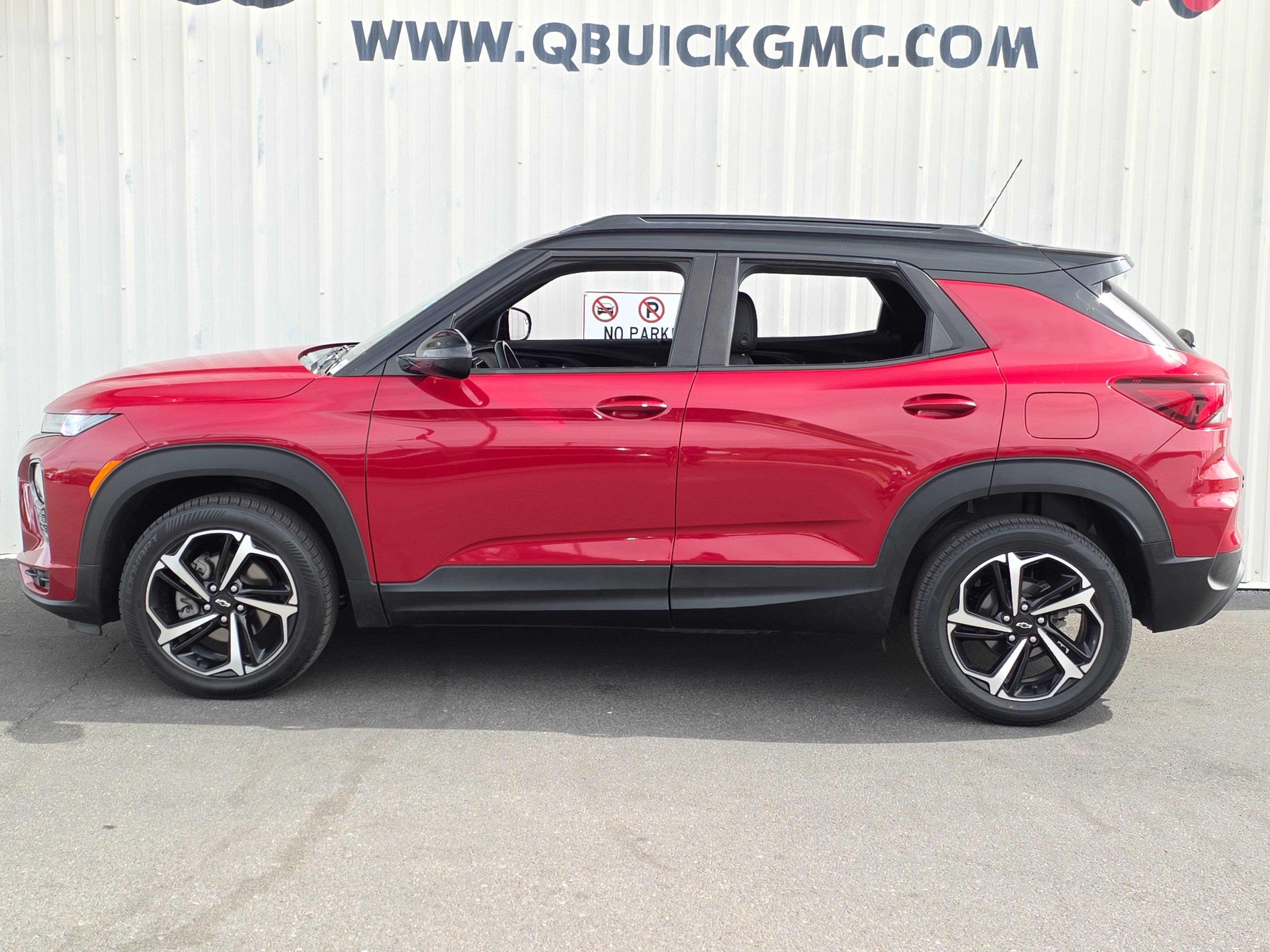 Used 2021 Chevrolet TrailBlazer RS w/ Convenience Package AWD/4WD image 4